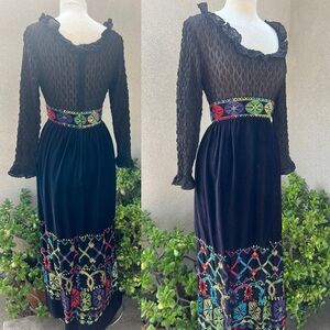 Vintage 70s maxi dress black velveteen embroidered sheer bodice Sz M Sandine